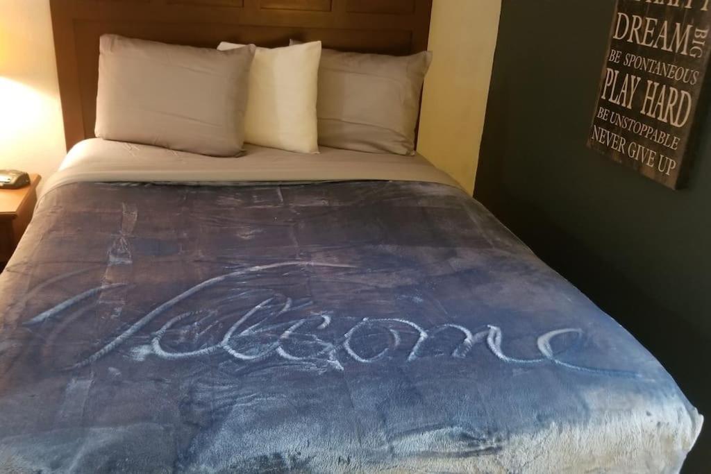 Hotel King Bed Hotel Room 120 Booking Stillwater Extérieur photo